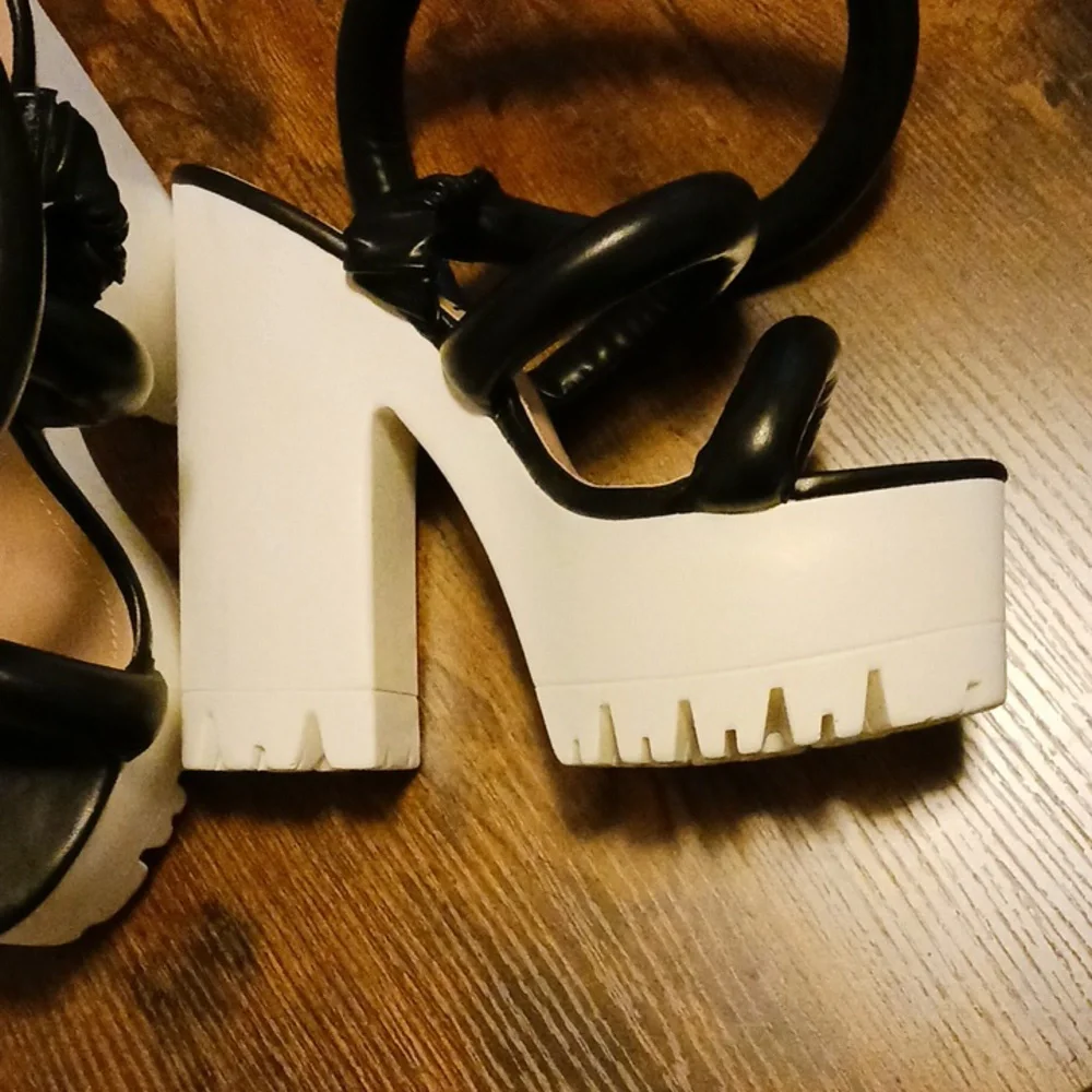 Lemon Drop by Privileged Black Platform Heels - Picture 3 of 5